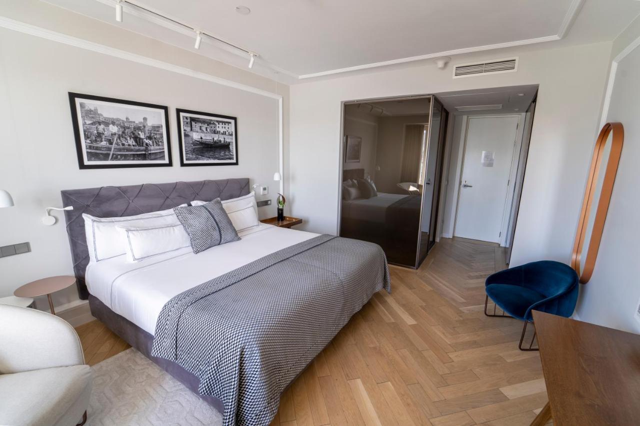 Lasala Plaza Hotel - Adults Only Сан Себастиан Екстериор снимка